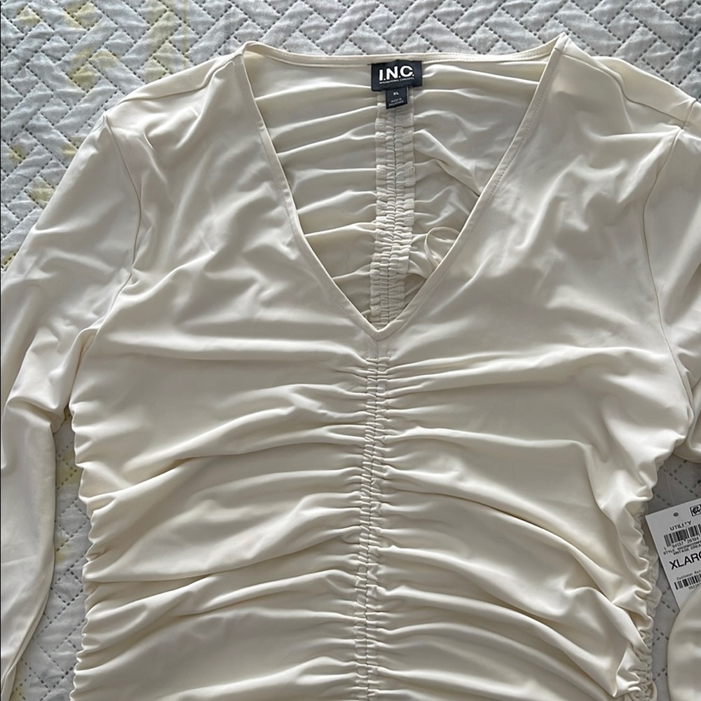INC International Concepts Cream V-Neck Ruched Top